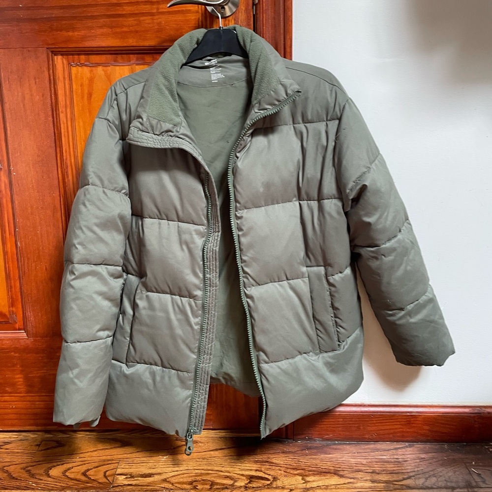 Girlfriend Collective Classic Recycled Puffer Jacket